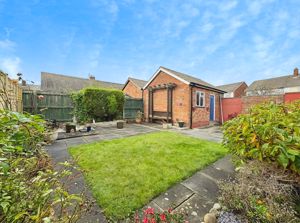 Photo 7- click for photo gallery